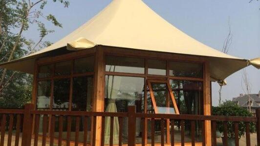 酒店篷房有哪些特點(diǎn)與優(yōu)勢(shì)？